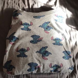 Disney-Long sleeve shirt with stitch on it